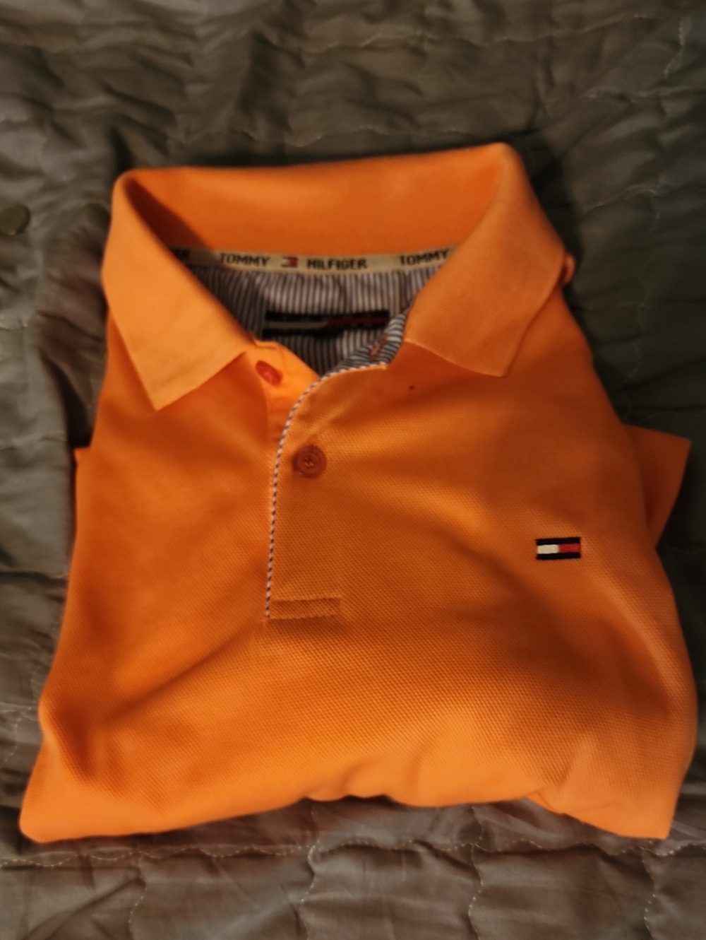 Men, Peach Tommy Hilfiger Sz. Large. New W/o Tag